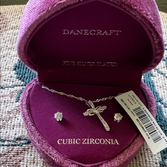 Dan Craft Jewelry - #1026+ Fine Silver Plated Cross Necklace and Earring Set